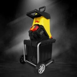 GARDEOPRO Broyeur De Végétaux électrique 2500W - Gardeo -Promos Broyeur de végétaux Magasin 18596402 5