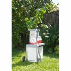 IKRA Hacheur Roulant électrique Calme ILH 3000 A -Promos Broyeur de végétaux Magasin 45434788 4